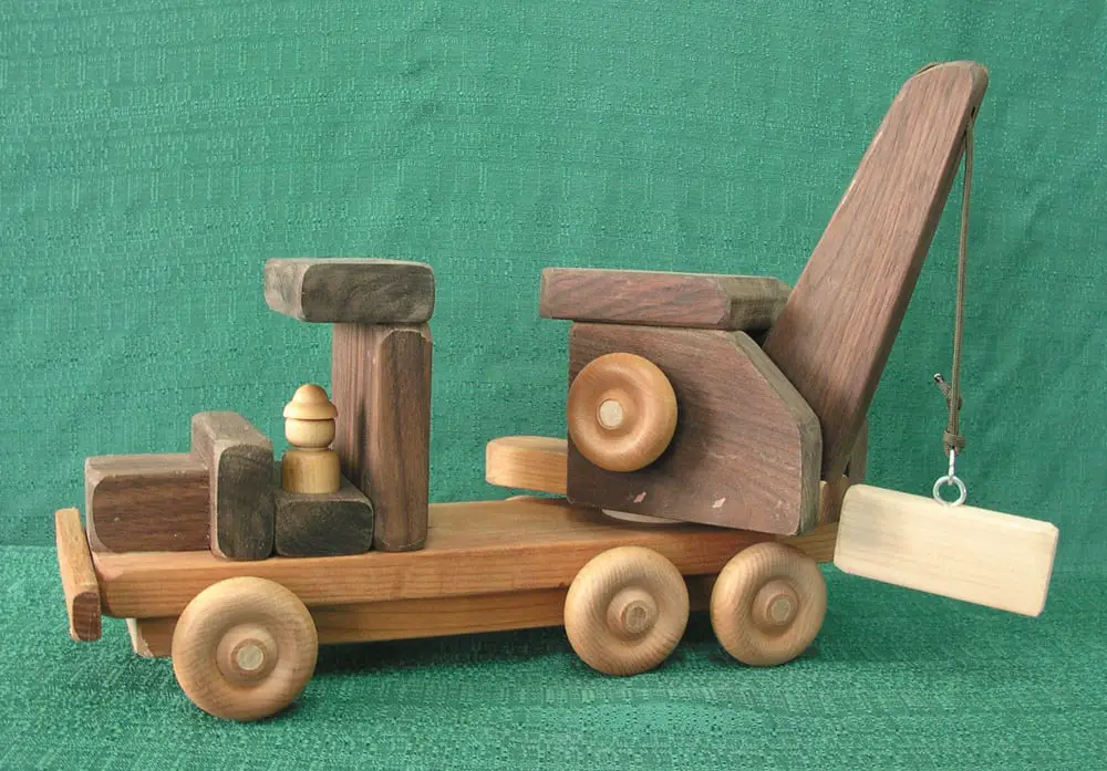 d and me toys handmade wooden crane truck toy