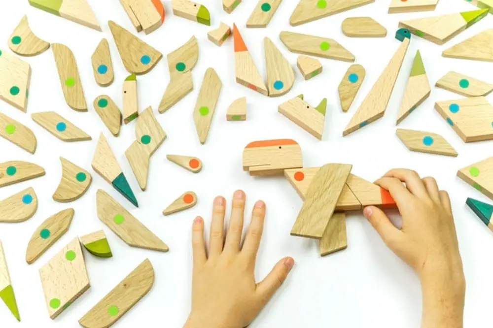 esnaf toys wooden magnetic dinosaur animal toys kickstarter