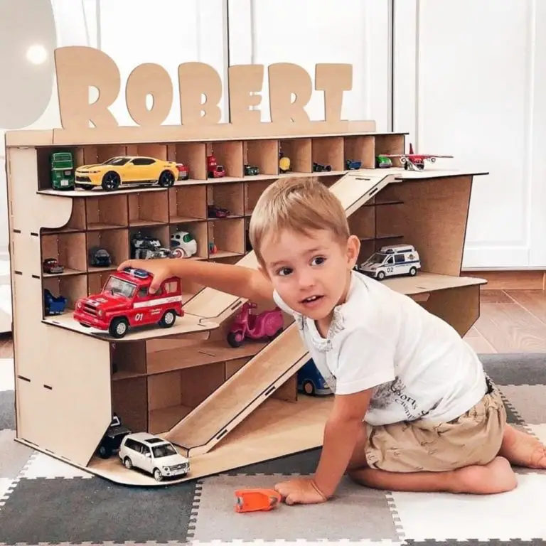 best wooden toy box