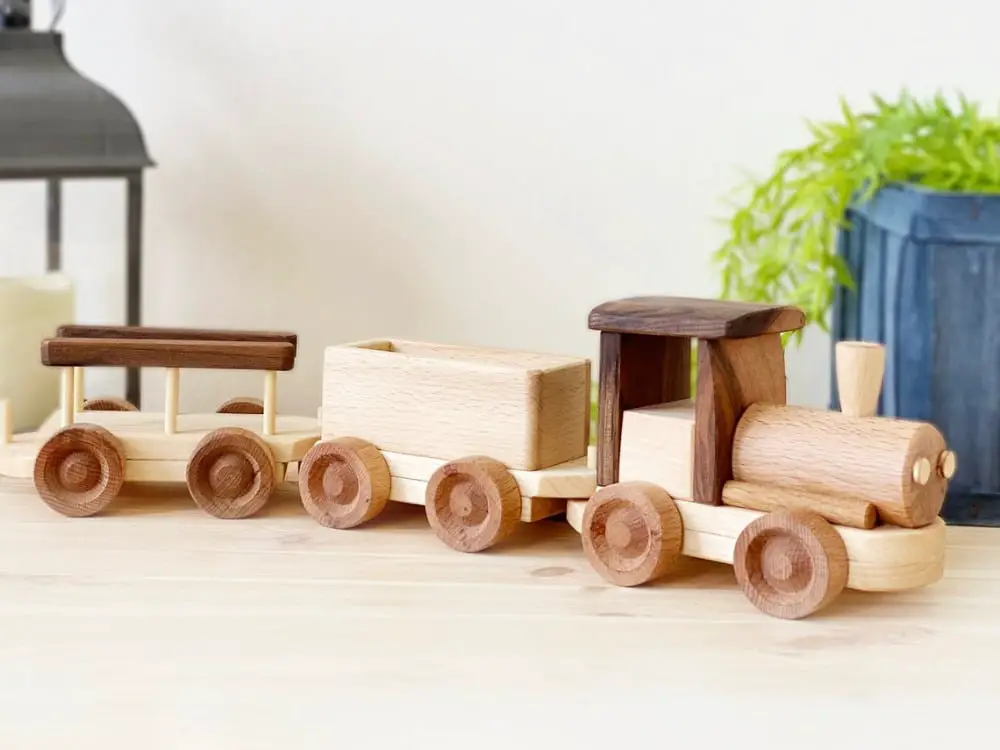 Kind Wood Pecker Unpainted Natural Wood Train Set