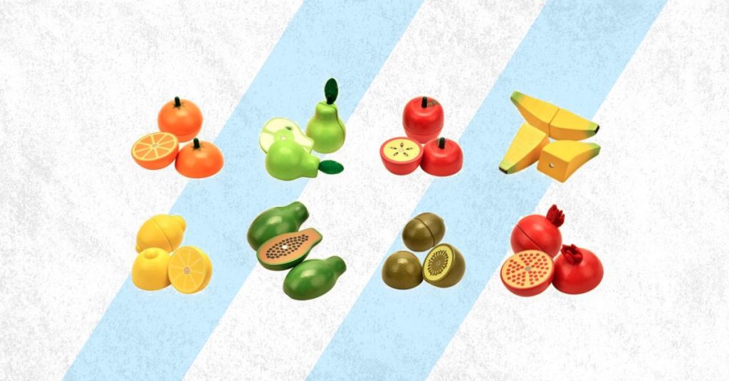 best wooden fruit toy play set for toddlers and kids